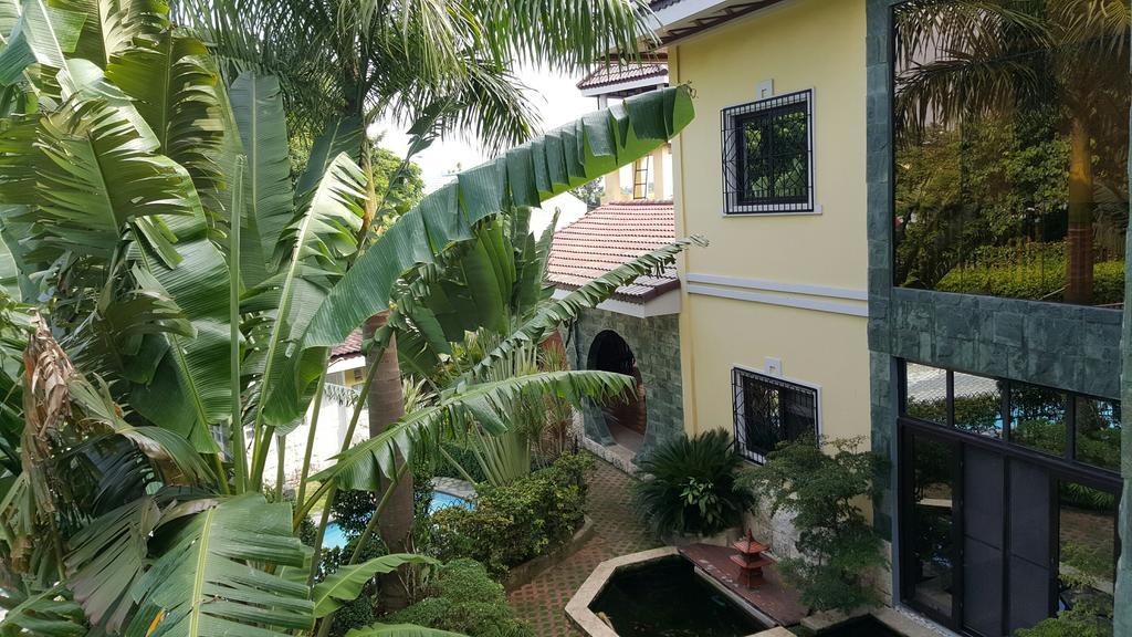 Mactan Breeze - Airport Bed And Breakfast Lapu-Lapu City Bagian luar foto