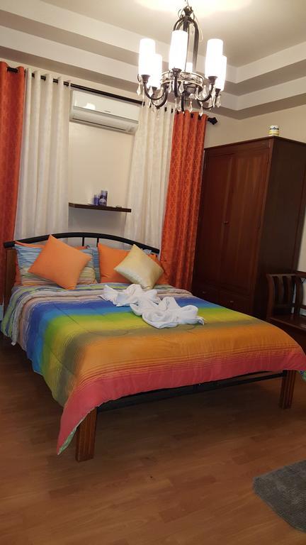 Mactan Breeze - Airport Bed And Breakfast Lapu-Lapu City Bagian luar foto